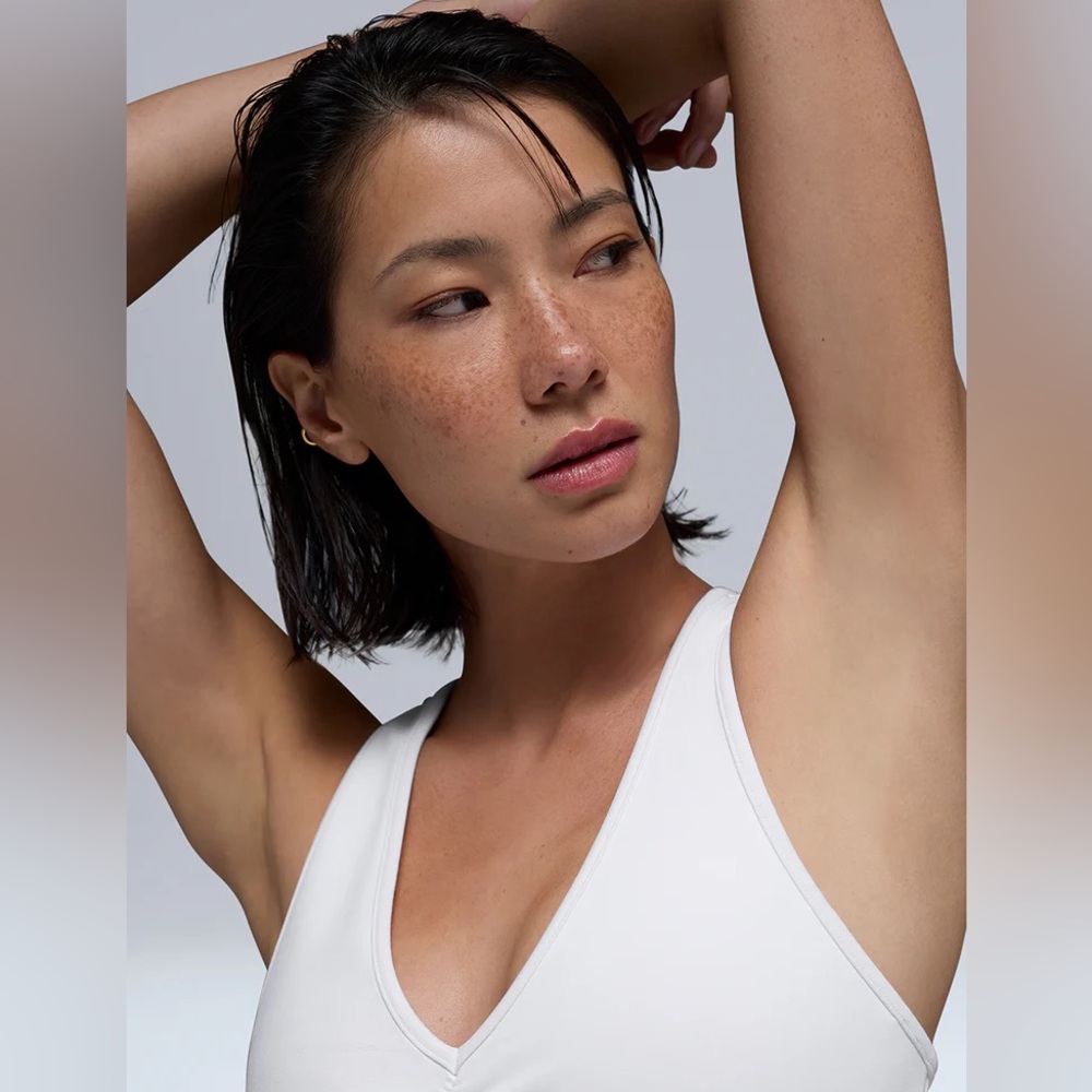 alo Wild Thing Bra - Picture 3 of 6